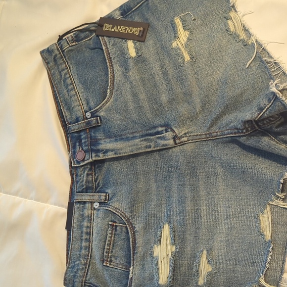 NWT Vintage high rise short - Picture 3 of 10